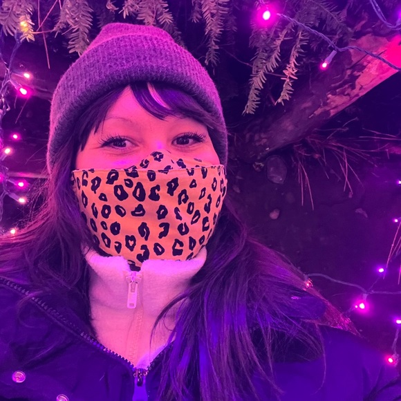 Meet your Posher, Michelle - Picture 1 of 1